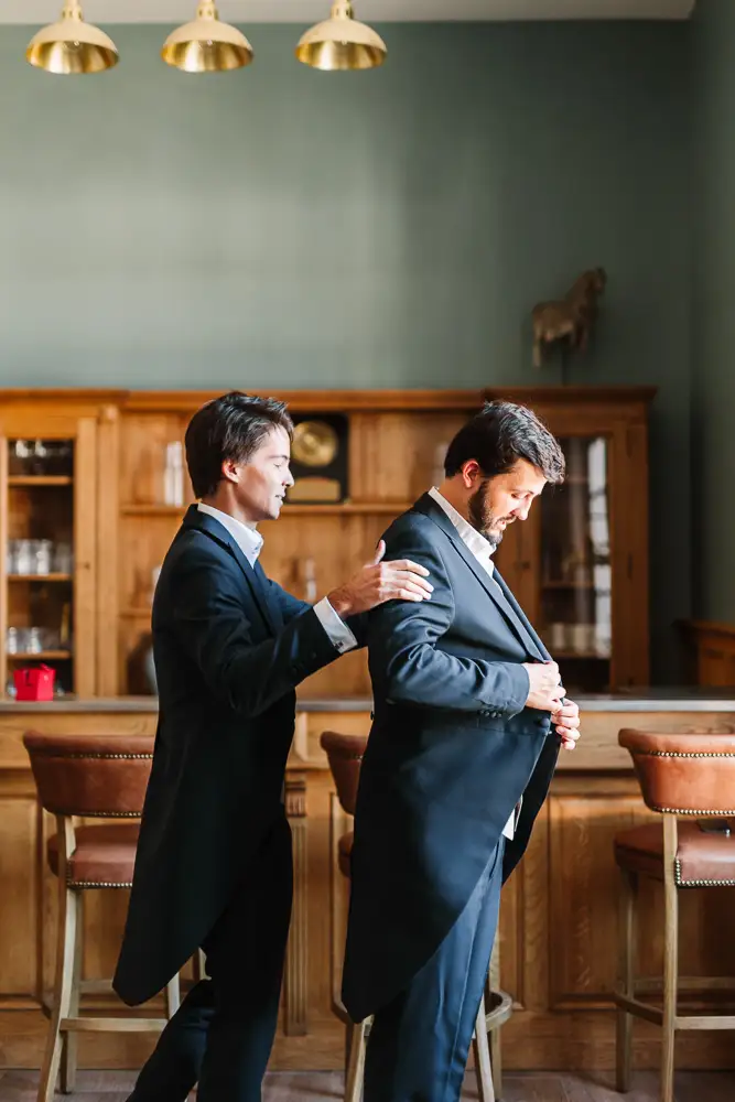 mariage-chateau-de-larraldia-preparatifs-photographe-leo-guthertz